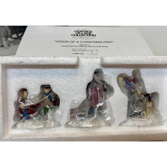 Village Heritage Collection Lot of Figures - Picture 5 of 7